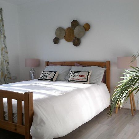 Two Bedroom London Luxury Apartment Экстерьер фото