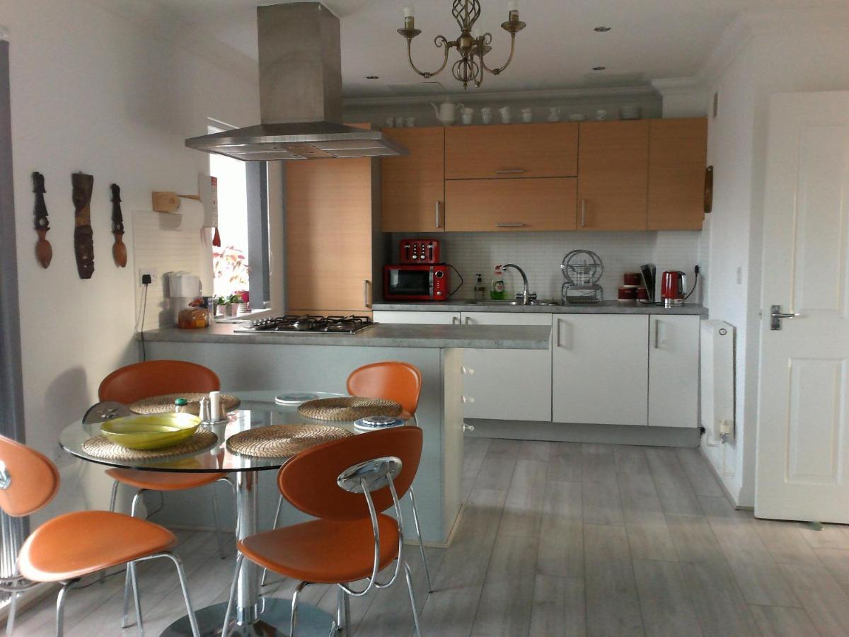 Two Bedroom London Luxury Apartment Экстерьер фото