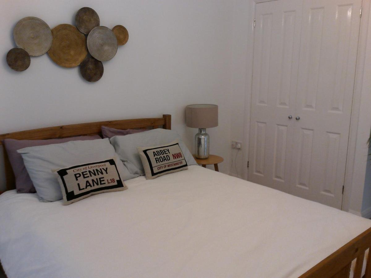 Two Bedroom London Luxury Apartment Экстерьер фото