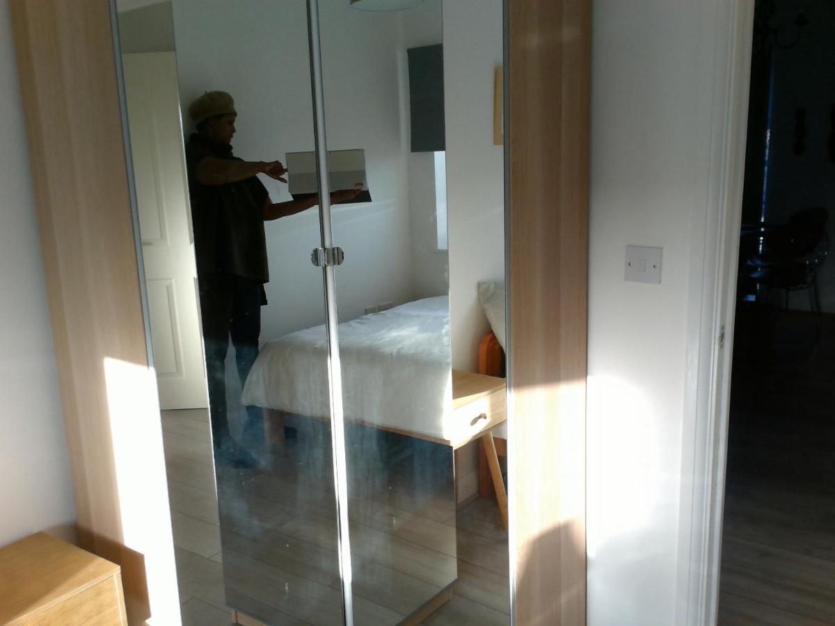 Two Bedroom London Luxury Apartment Экстерьер фото