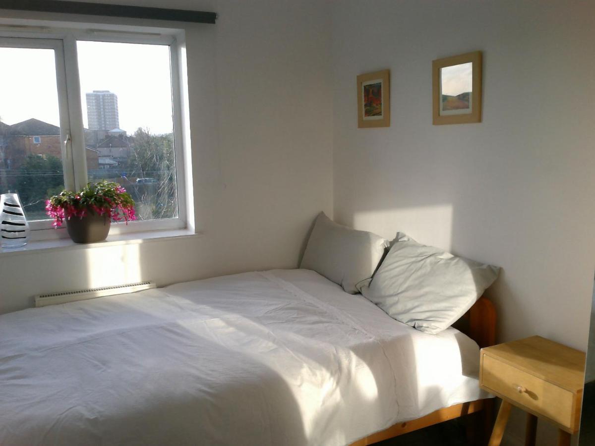 Two Bedroom London Luxury Apartment Экстерьер фото